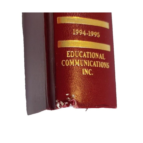 The Dean’s List 1994-1995 18th Edition Vol I Educational Communications Inc - Picture 8 of 10